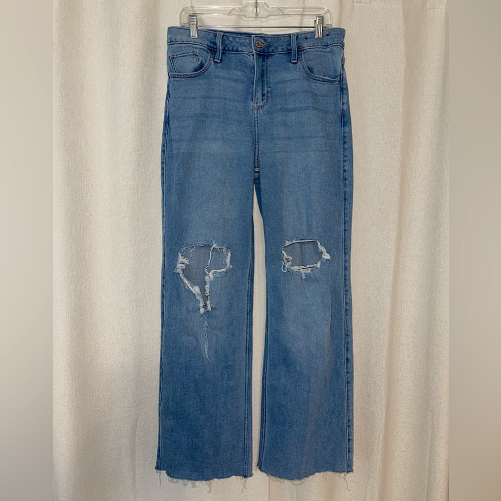 Hollister Ripped Mom Jeans